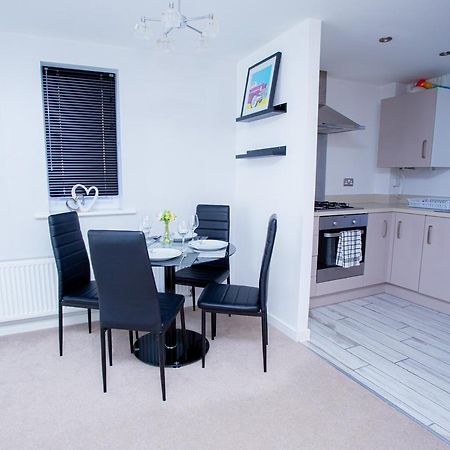 Mills Apartment - Two Bedroom En-Suite Apartment Northampton Luaran gambar